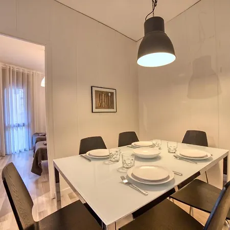Higuests - Poblesec Apartment Barcelona
