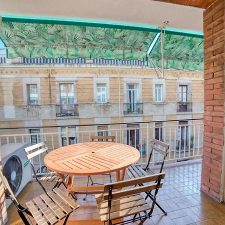 Apartment Higuests - Poblesec *