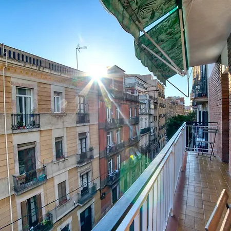 Apartment Higuests - Poblesec Barcelona