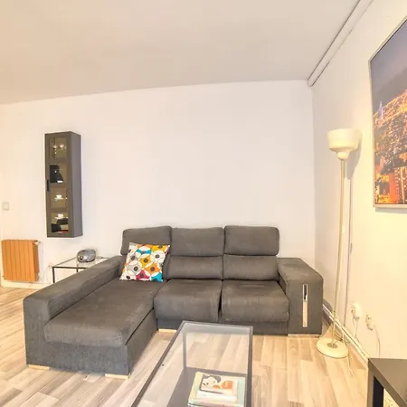 Higuests - Poblesec Apartment Barcelona